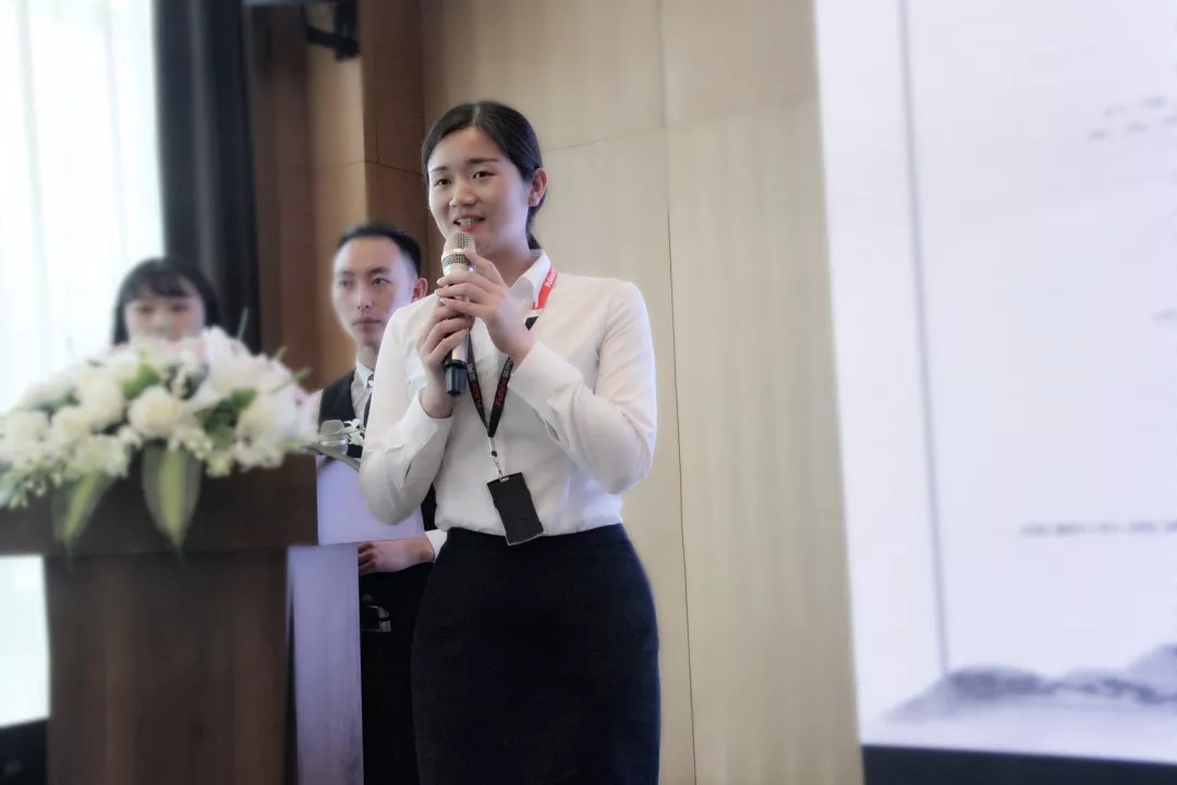 1561964006390298.jpg 640.webp (9).jpg